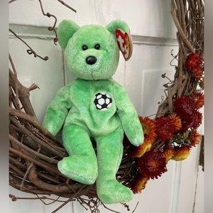 Ty Beanie Baby Kicks 1998